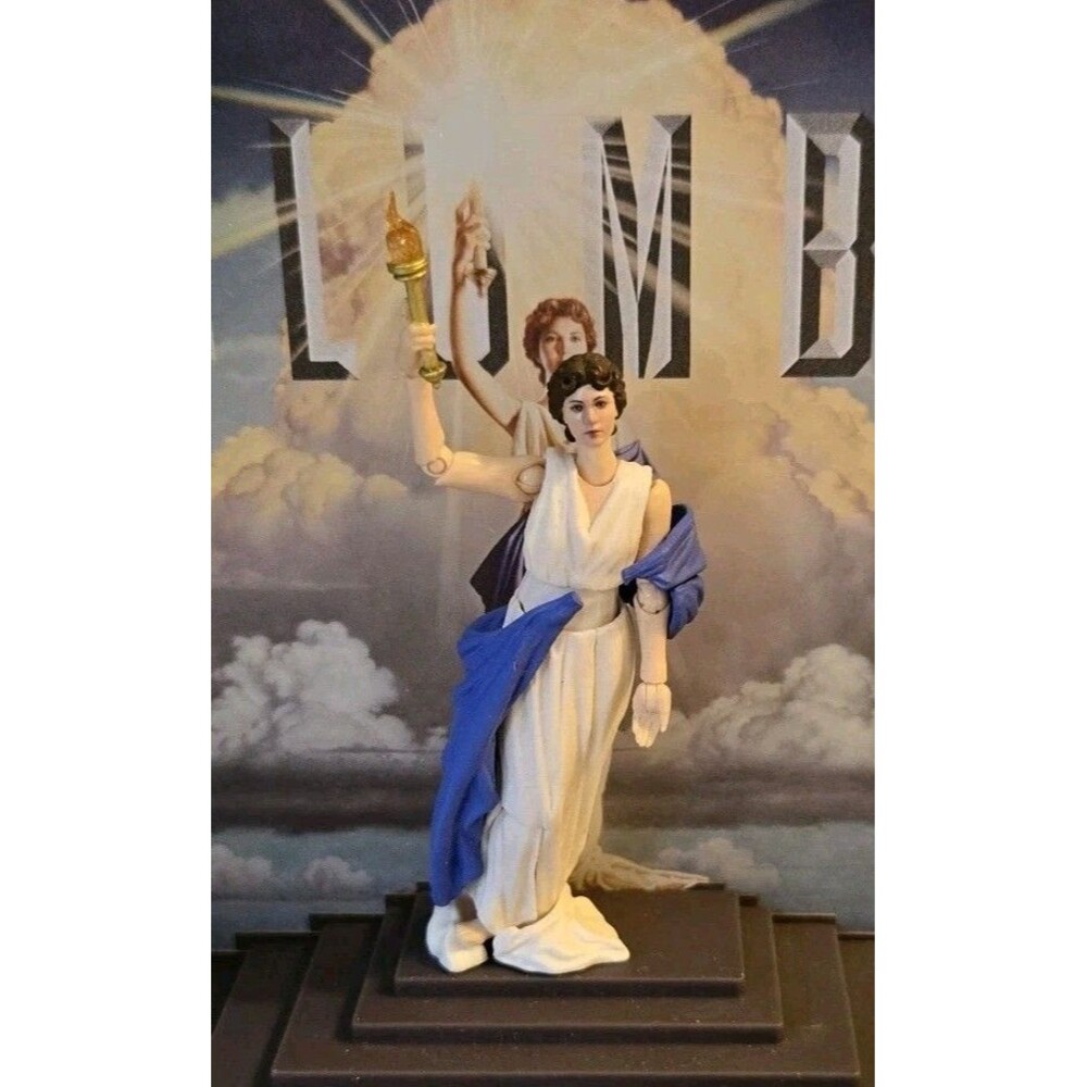 DIGACTION Torch Lady of Columbia 1/24 Scale Action Figure Columbia Pictures - Picture 2 of 3